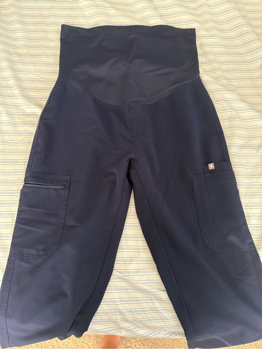 Figs Maternity Yola Navy Cargo Scrub Pants for Women